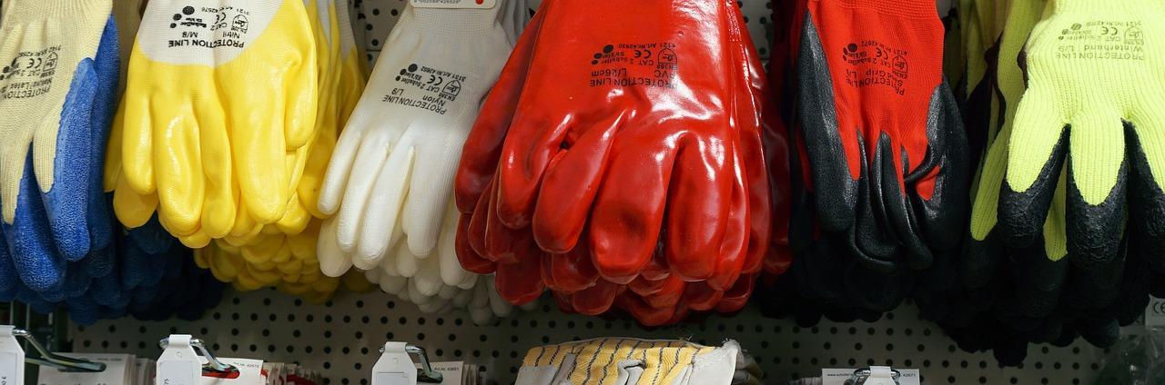 Ochrona rąk w pracy  – jakie rękawice wybierać?