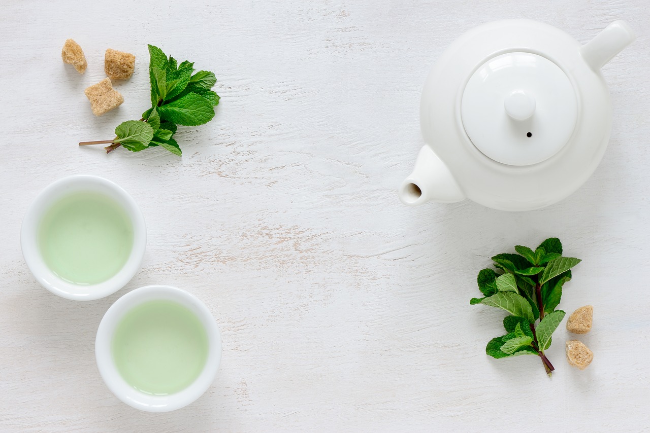 Dlaczego warto pić herbatę zieloną?