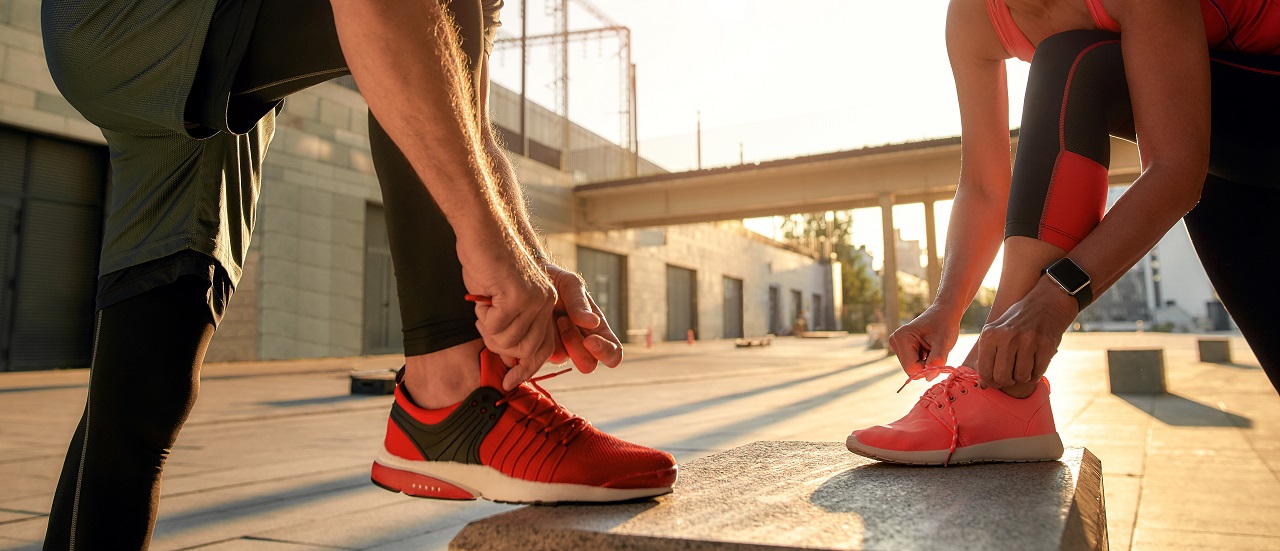 Na podstawie jakich cech dokonać wyboru obuwia do biegania?