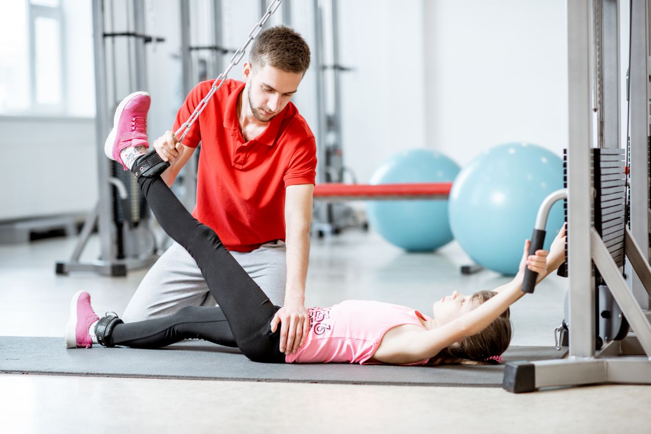 Rehabilitacja – jakie wyposażenie może pomóc w realizacji ćwiczeń